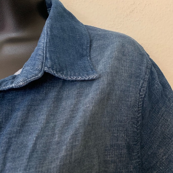 Bella Dahl Corduroy Denim Frayed Hem Button Up Shirt - Picture 5 of 11